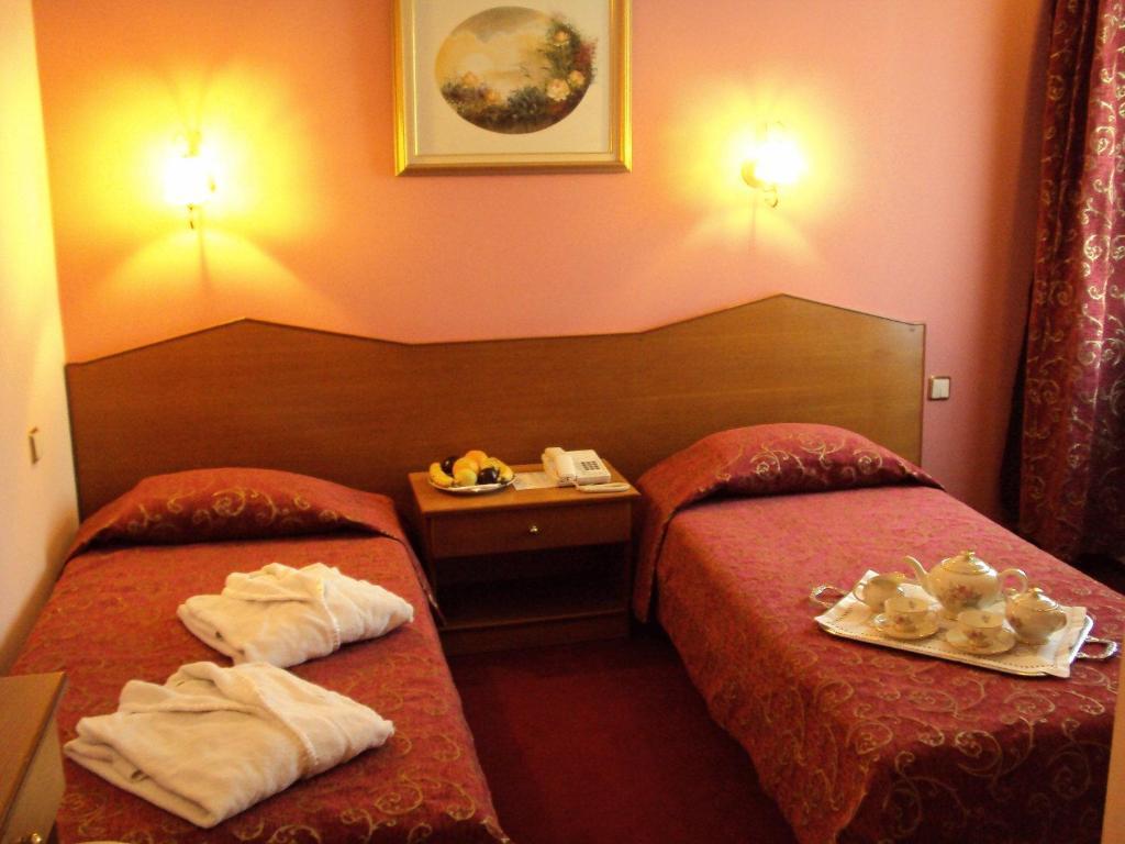Astoria Hotel Traditional Komotini Room photo